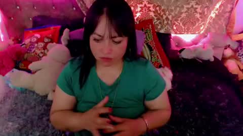 Snapshot of sweett_martina chatting on June 23, 2026, 2:20 am martina online show from June 23, 2026, 2:20 am