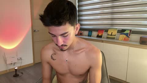 Snapshot of sweettaaron chatting on November 12, 2025, 5:13 pm Andy online show from November 12, 2025, 5:13 pm