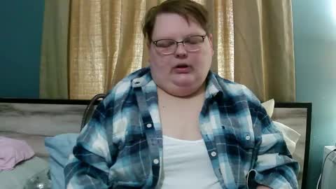 sweetteatrouble online show from October 11, 2025, 1:42 pm