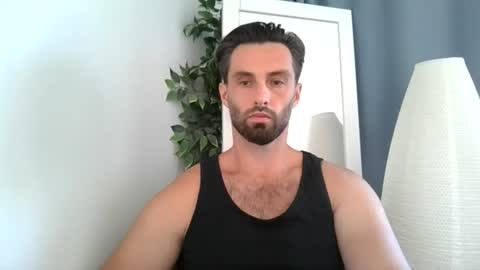 Tom online show from July 22, 2026, 7:44 am
