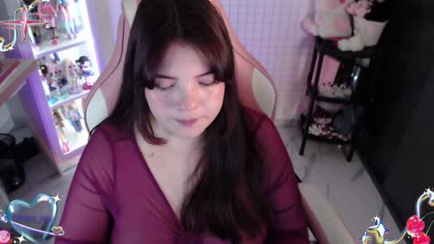 Pau online show from December 13, 2024, 10:45 pm