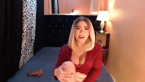 Ms trixiee online show from October 7, 2025, 9:23 pm