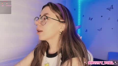 Snapshot of sweettvera_ chatting on October 14, 2025, 10:27 am Veronica Independent Model online show from October 14, 2025, 10:27 am