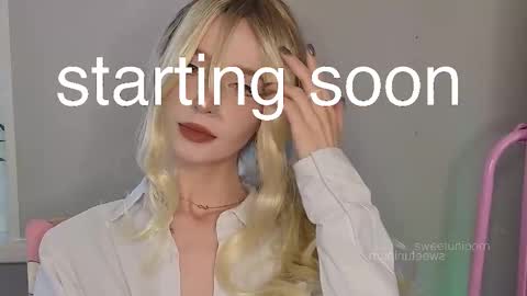 Elis  a little vacation Ill be here Saturday my schedules in bio online show from October 5, 2025, 6:01 am