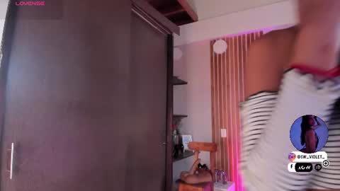 sweetviolet___ online show from July 17, 2026, 12:01 pm