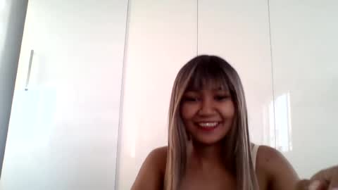 Snapshot of sweetwhisper4u chatting on June 26, 2026, 5:34 am katie online show from June 26, 2026, 5:34 am
