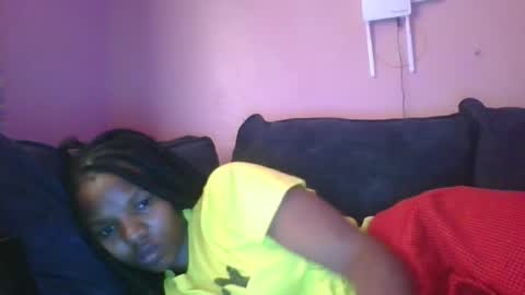 Snapshot of sweetwipe_africana14 chatting on April 5, 2026, 9:28 am Essy online show from April 5, 2026, 9:28 am