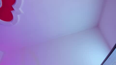 sweetx__cherry online show from April 27, 2026, 2:04 pm
