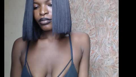 sweetxxboobsx online show from September 24, 2025, 4:54 pm
