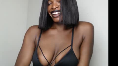 sweetxxboobsx online show from November 24, 2025, 9:14 pm