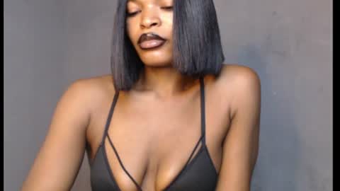 sweetxxboobsx online show from July 4, 2026, 8:31 am