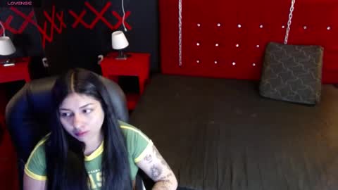 Ashley 3 online show from January 18, 2025, 11:21 am