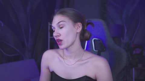 Emily online show from March 19, 2026, 9:13 am