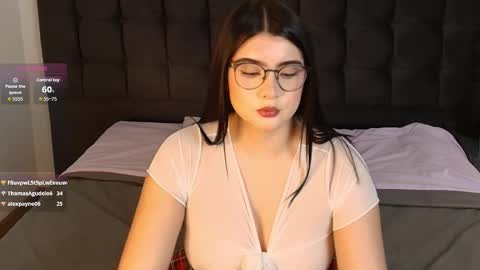 Snapshot of sweety_nicole_ chatting on November 1, 2025, 1:07 am sweety nicole 3 online show from November 1, 2025, 1:07 am