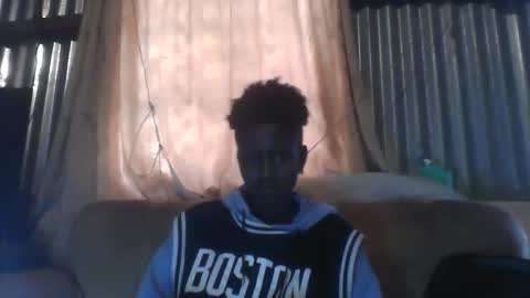 Snapshot of sweety_petite chatting on September 18, 2025, 9:00 am sweety_petite online show from September 18, 2025, 9:00 am