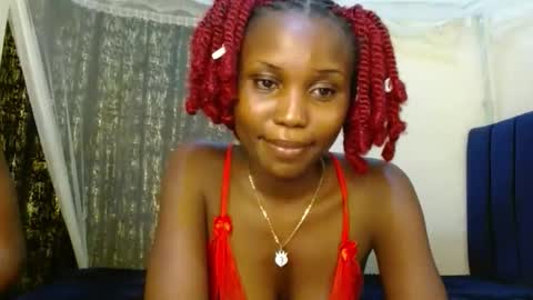 Snapshot of sweety_spixxy chatting on May 4, 2026, 9:11 pm Dolly online show from May 4, 2026, 9:11 pm