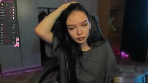 sweetydeviliya online show from February 17, 2026, 3:47 am