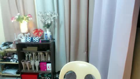 Megan online show from January 7, 2026, 4:48 am