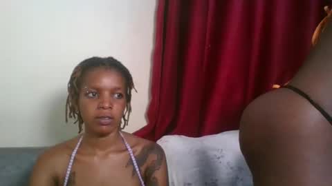 sweetz_candice online show from April 19, 2026, 12:22 am