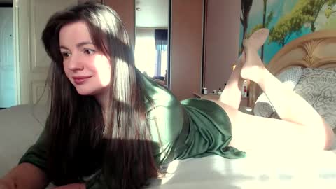 Jane online show from September 15, 2025, 6:02 am