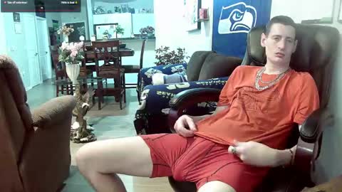 Snapshot of swelteringk chatting on September 22, 2025, 2:35 am Kile online show from September 22, 2025, 2:35 am