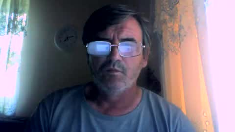 Snapshot of swergiu333 chatting on June 9, 2026, 4:13 am Raymond online show from June 9, 2026, 4:13 am