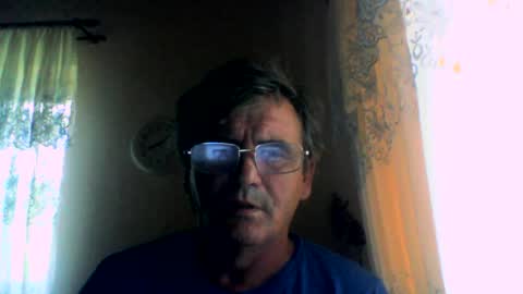 Snapshot of swergiu333 chatting on June 15, 2026, 5:09 am Raymond online show from June 15, 2026, 5:09 am
