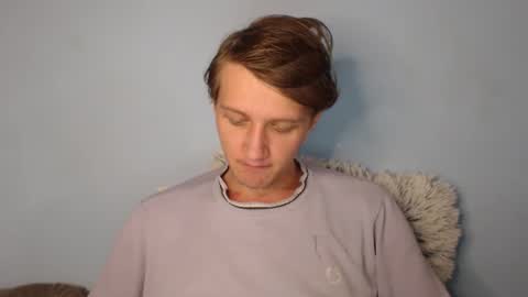 Cat online show from February 26, 2026, 11:09 am