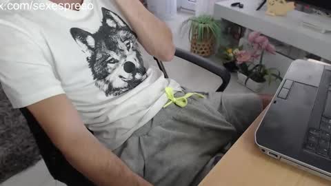 Snapshot of swetlittleboy4u chatting on November 3, 2025, 11:55 am SwetLittleBoy4u online show from November 3, 2025, 11:55 am