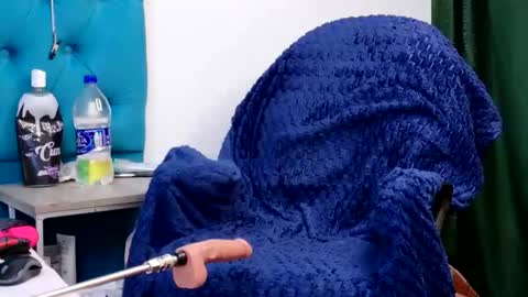 Snapshot of swetsofy chatting on May 16, 2026, 2:27 pm soffya online show from May 16, 2026, 2:27 pm