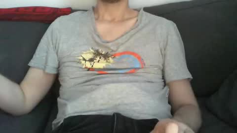 M online show from April 22, 2026, 5:03 pm