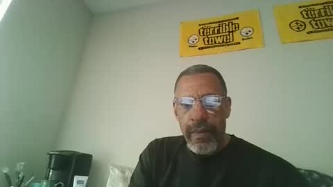 swimmerbod2495 online show from March 27, 2026, 9:58 pm