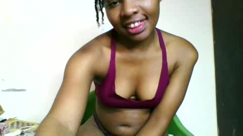 Snapshot of swit_candy chatting on June 22, 2026, 2:13 am Candy online show from June 22, 2026, 2:13 am