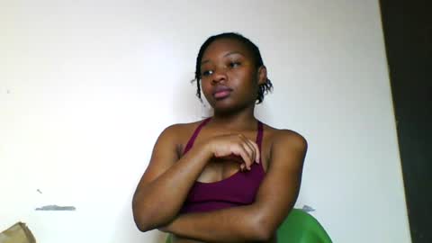 Snapshot of swit_candy chatting on June 22, 2026, 3:36 am Candy online show from June 22, 2026, 3:36 am