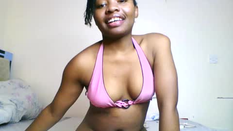 Snapshot of swit_candy chatting on July 6, 2026, 5:48 pm Candy online show from July 6, 2026, 5:48 pm