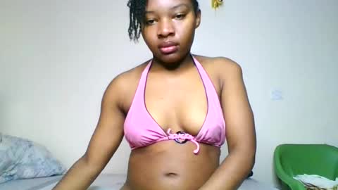 Snapshot of swit_candy chatting on July 7, 2026, 9:13 am Candy online show from July 7, 2026, 9:13 am