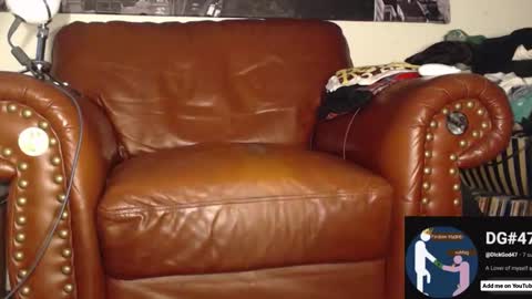 Snapshot of swolebbc chatting on November 5, 2025, 1:11 pm The DickGod online show from November 5, 2025, 1:11 pm