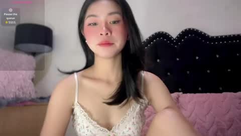 Snapshot of swt_asianholly chatting on June 21, 2026, 11:18 pm Holly online show from June 21, 2026, 11:18 pm