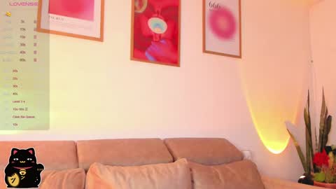 Snapshot of swt_blonde chatting on January 21, 2025, 10:41 pm Ambar online show from January 21, 2025, 10:41 pm