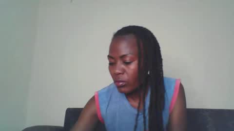 Snapshot of swtebony1 chatting on April 2, 2026, 10:29 pm ALICIA online show from April 2, 2026, 10:29 pm