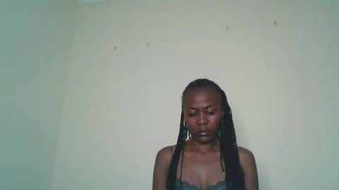 Snapshot of swtebony1 chatting on April 26, 2026, 10:40 pm ALICIA online show from April 26, 2026, 10:40 pm