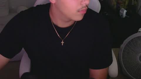 Snapshot of sxrrylol chatting on June 13, 2026, 1:25 am sxrrylol online show from June 13, 2026, 1:25 am