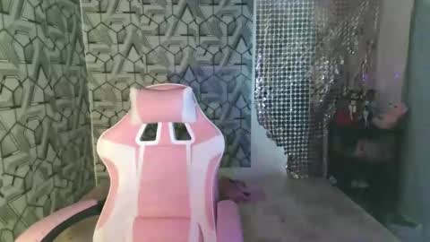 Snapshot of sydnyxox1 chatting on June 3, 2026, 7:00 am sydnyxox1 online show from June 3, 2026, 7:00 am