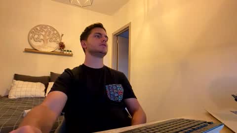 Snapshot of syl092 chatting on March 24, 2026, 6:13 pm syl092 online show from March 24, 2026, 6:13 pm