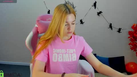 Snapshot of sylvia_ortiz chatting on November 4, 2025, 1:05 am Sylvia online show from November 4, 2025, 1:05 am