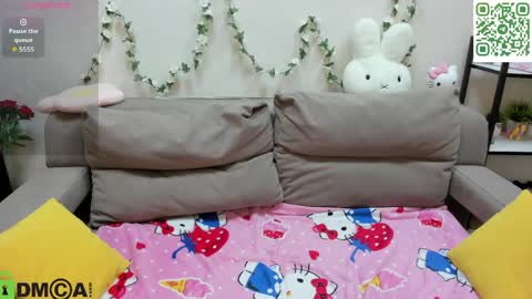 Snapshot of sylvia_ortiz chatting on May 25, 2026, 1:00 am Sylvia online show from May 25, 2026, 1:00 am