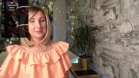 Snapshot of sylviathemodel chatting on November 12, 2025, 6:58 am Sylvia online show from November 12, 2025, 6:58 am