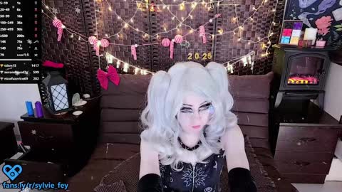 Sylvie online show from January 1, 2025, 2:41 am