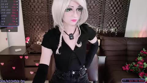 Sylvie online show from February 22, 2025, 10:20 pm