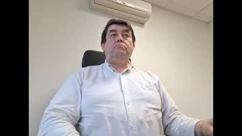 sympa_trique online show from October 13, 2025, 7:08 am